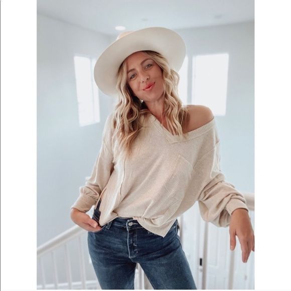 New Draping Ribbed Beige Bell Sleeve Henley Shirt Small - Picture 9 of 16